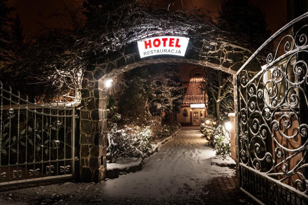 Hotel Nad Pisa Pisz Eksteriør billede