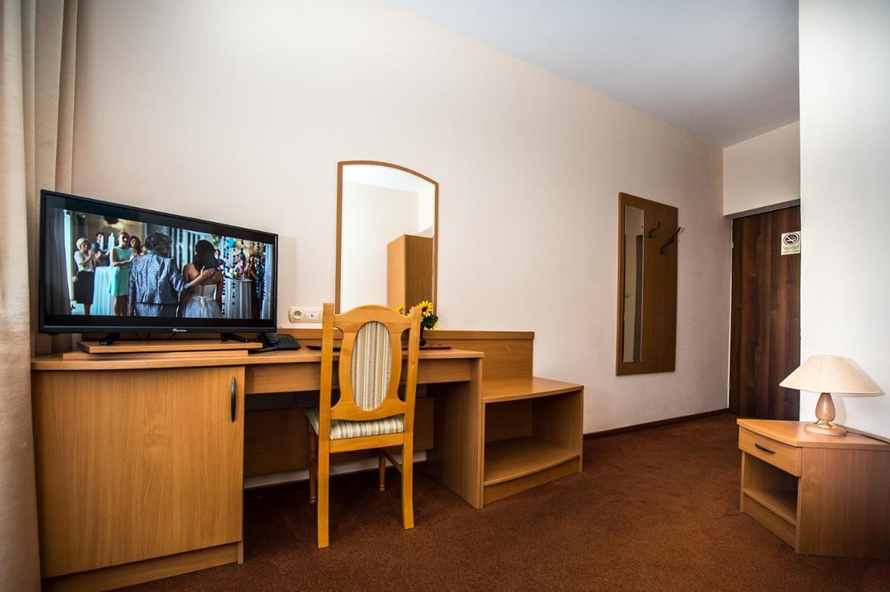 Hotel Nad Pisa Pisz Eksteriør billede